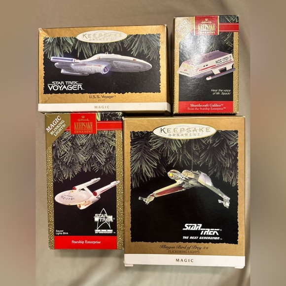 Hallmark Other - Hallmark Star Trek Keepsake Ornaments Set